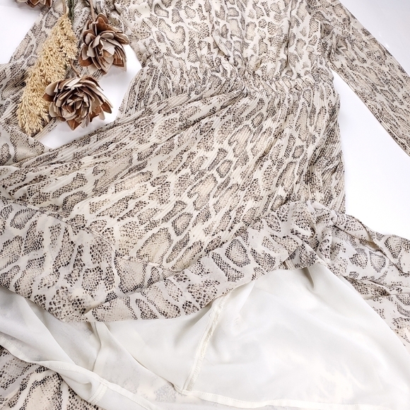 Anthropologie Current Air Snakeskin Print Sheer Lined Dress Size Small - Picture 11 of 15